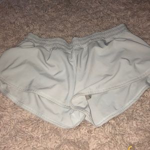 lululemon shorts!!